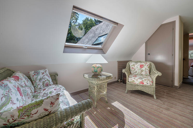 Maison - 226 m² - 6 pièces