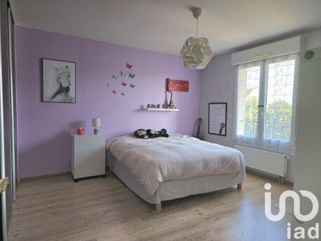 Maison - 216 m² - 8 pièces