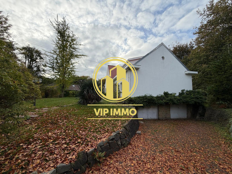 Maison - 188 m² - 7 pièces