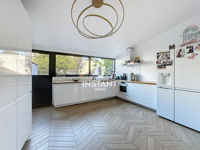 Maison ancienne - 145 m² - 7 pièces