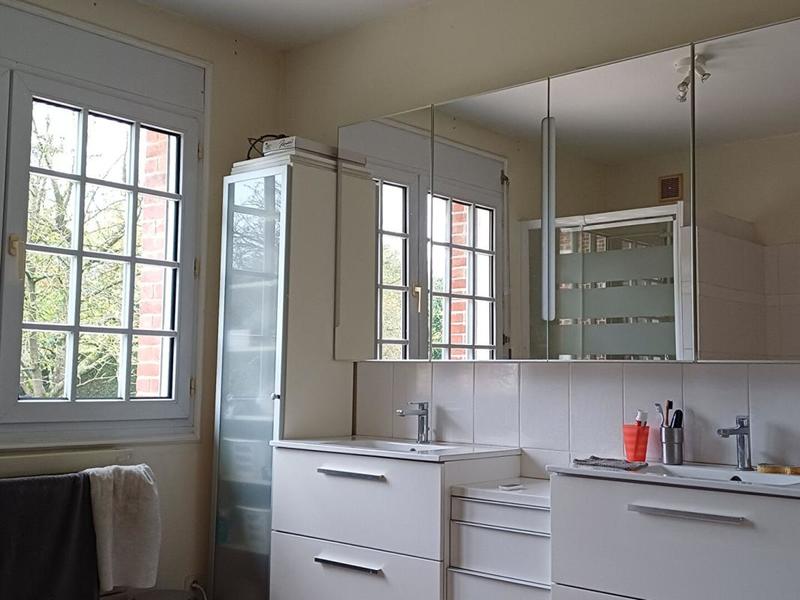 Maison - 243 m² - 8 pièces