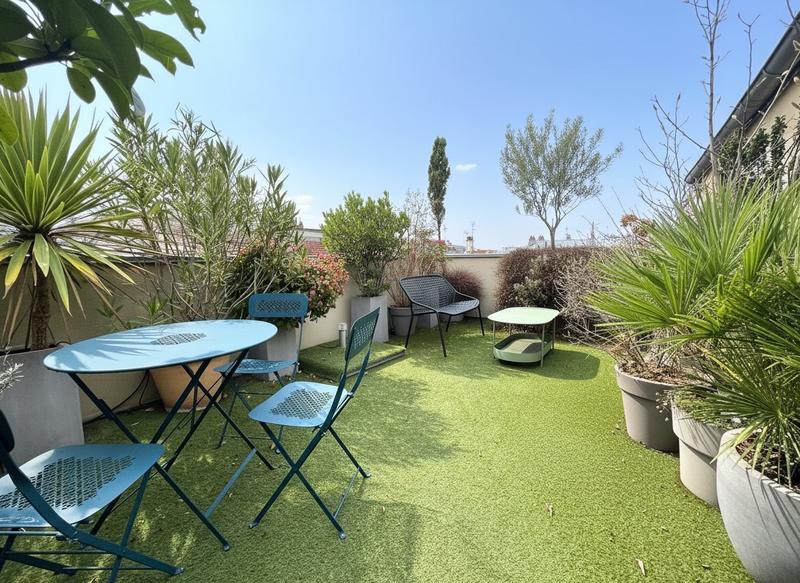 Appartement - 103 m² - 5 pièces