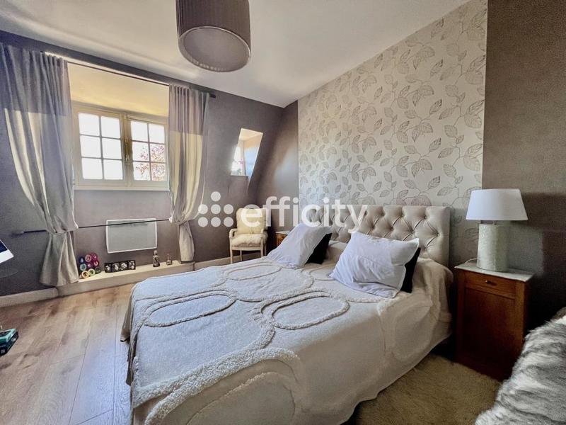 Appartement - 130 m² - 6 pièces