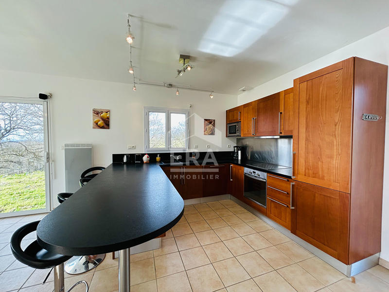 Maison - 115 m² - 4 pièces