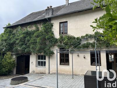 Maison - 152 m² - 6 pièces