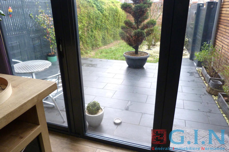 Maison - 170 m² - 10 pièces