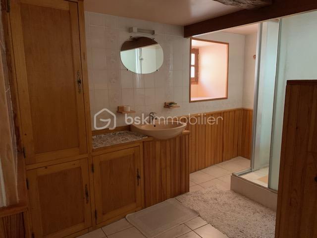 Propriété - 200 m² - 6 pièces