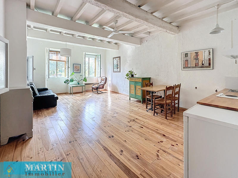 Maison - 246 m² - 8 pièces