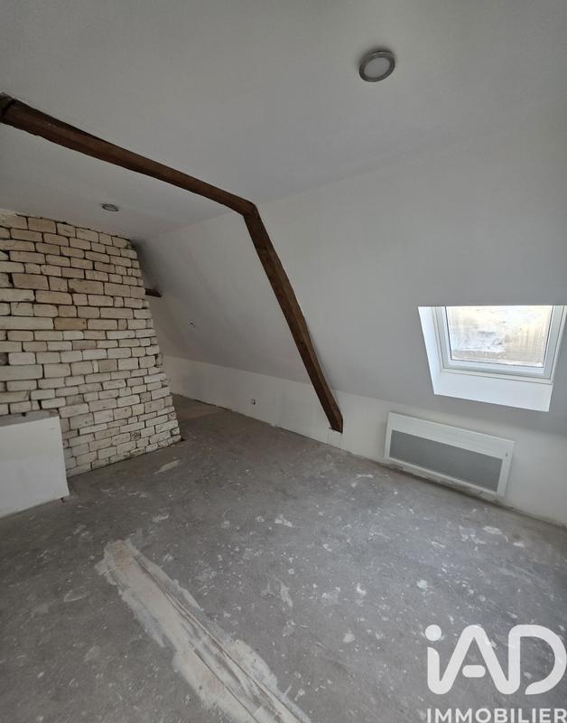 Maison - 96 m² - 3 pièces