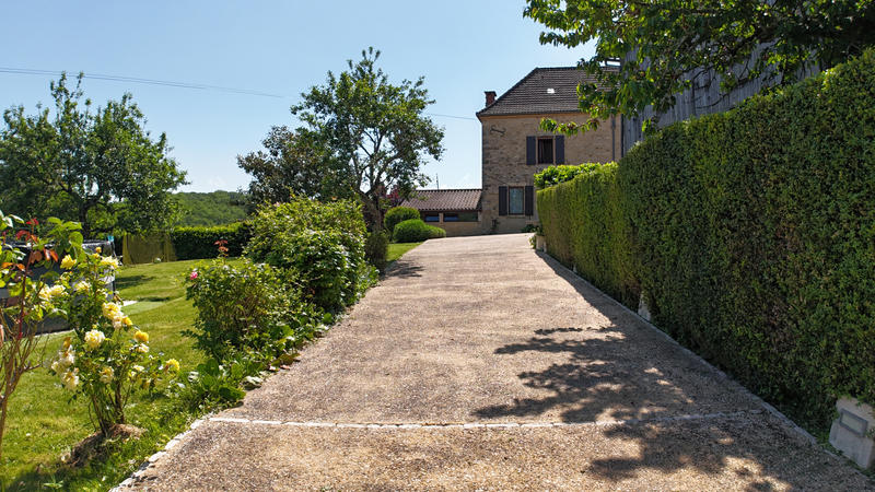 Maison - 199 m² - 10 pièces