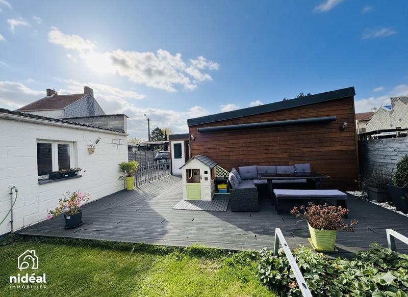 Maison - 105 m² - 5 pièces