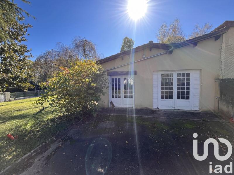 Maison - 240 m² - 6 pièces