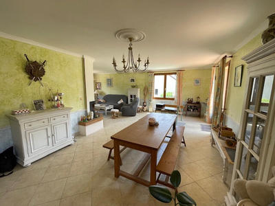 Maison - 174 m² - 6 pièces