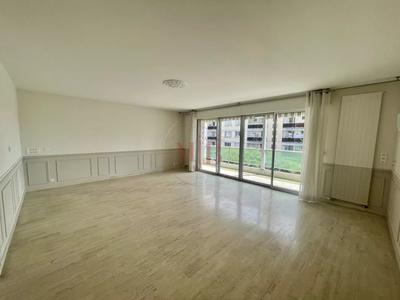 Appartement - 95 m² - 4 pièces
