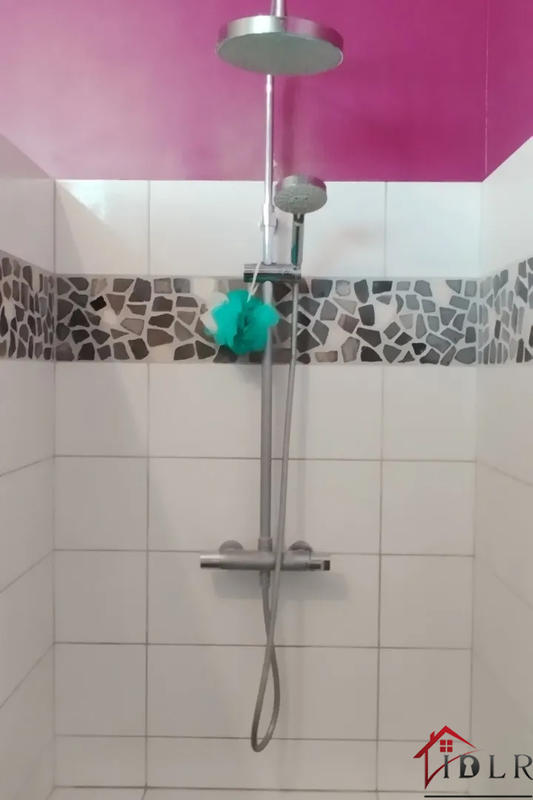 Maison - 158 m² - 8 pièces