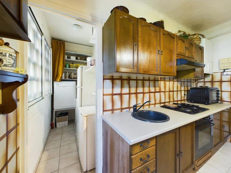 Appartement - 100 m² - 4 pièces