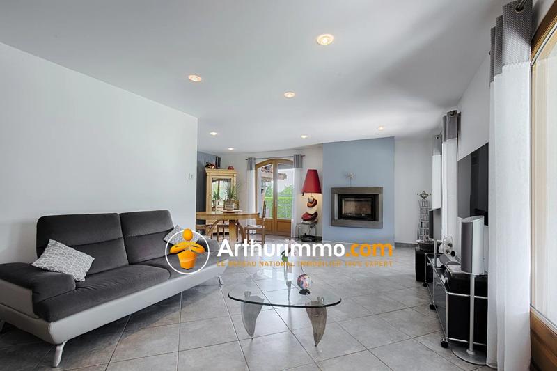 Maison - 181 m² - 6 pièces