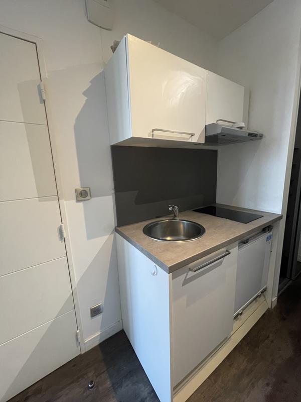 Studio - 23 m² - 1 pièce