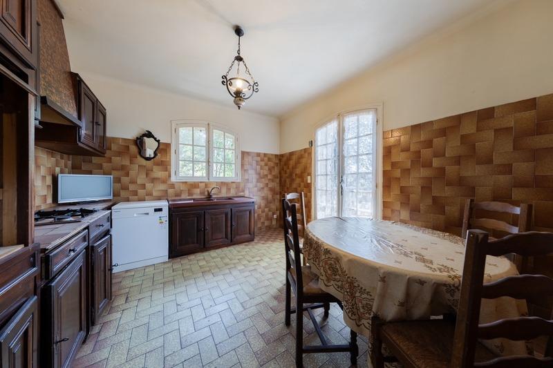 Maison - 190 m² - 8 pièces