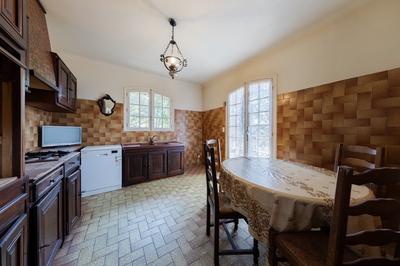 Maison - 190 m² - 8 pièces