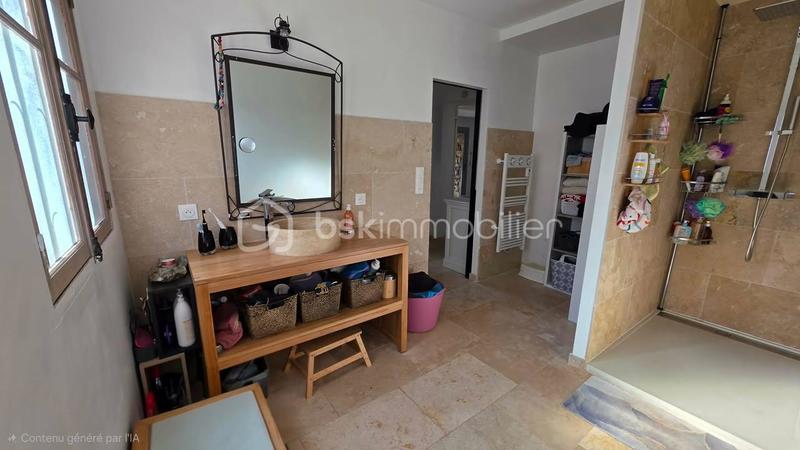 Maison en pierre - 180 m² - 6 pièces