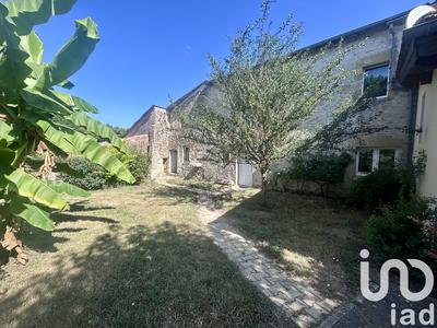 Maison - 215 m² - 8 pièces