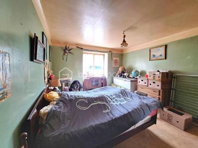 Maison - 80 m² - 5 pièces