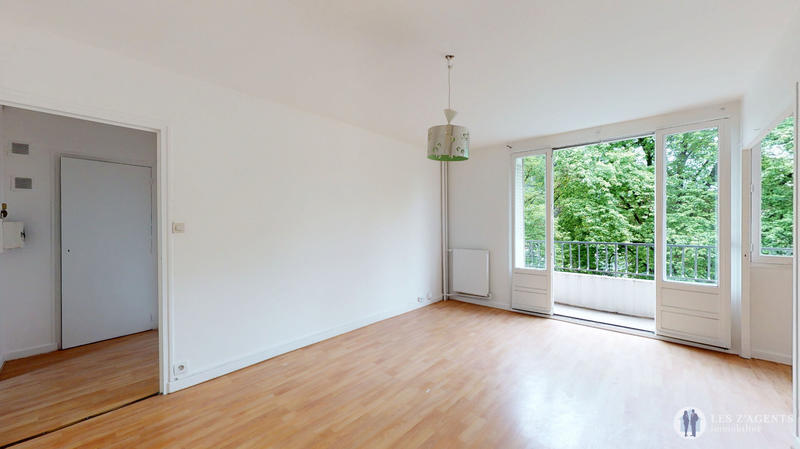 Appartement - 65 m² - 4 pièces