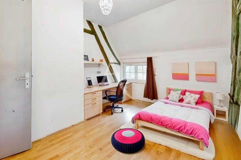 Maison - 139 m² - 6 pièces