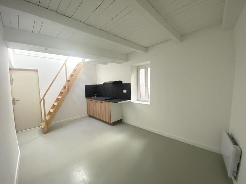 Studio - 28 m² - 1 pièce