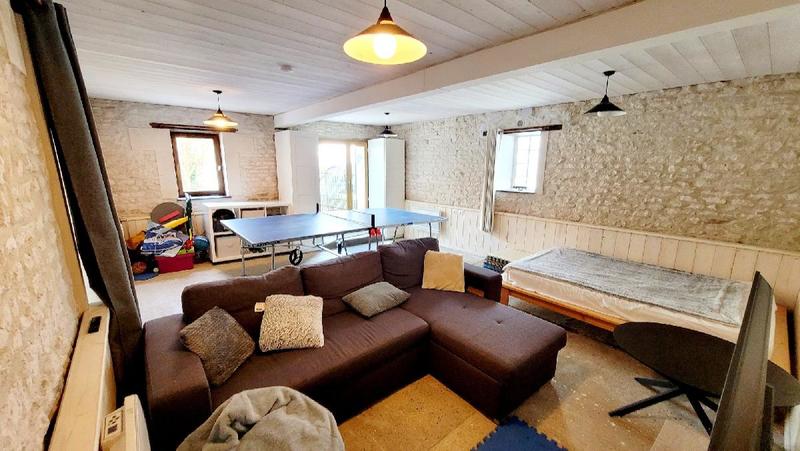 Maison - 145 m² - 6 pièces