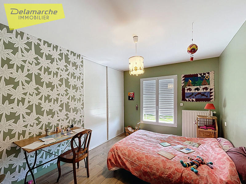 Maison - 197 m² - 9 pièces