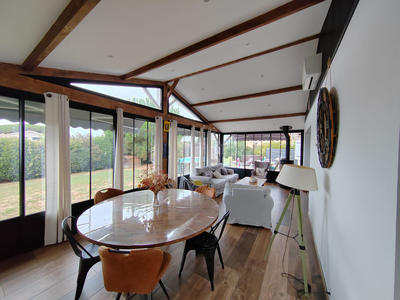 Maison - 162 m² - 6 pièces