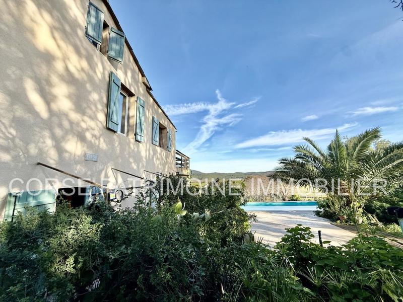 Maison de campagne - 120 m² - 7 pièces