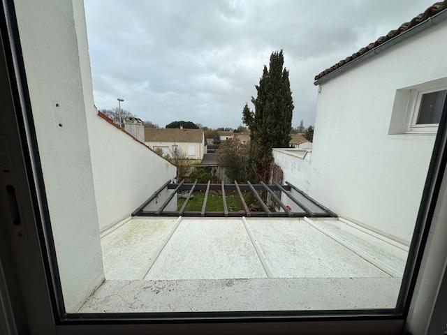 Maison - 184 m² - 8 pièces