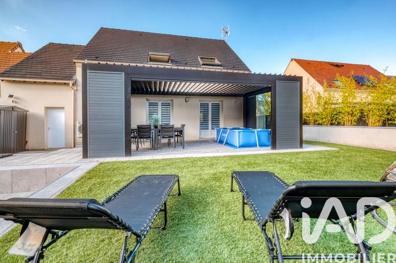 Maison - 140 m² - 6 pièces