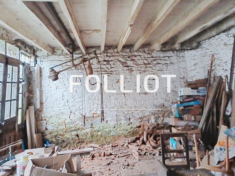 Maison - 300 m² - 6 pièces