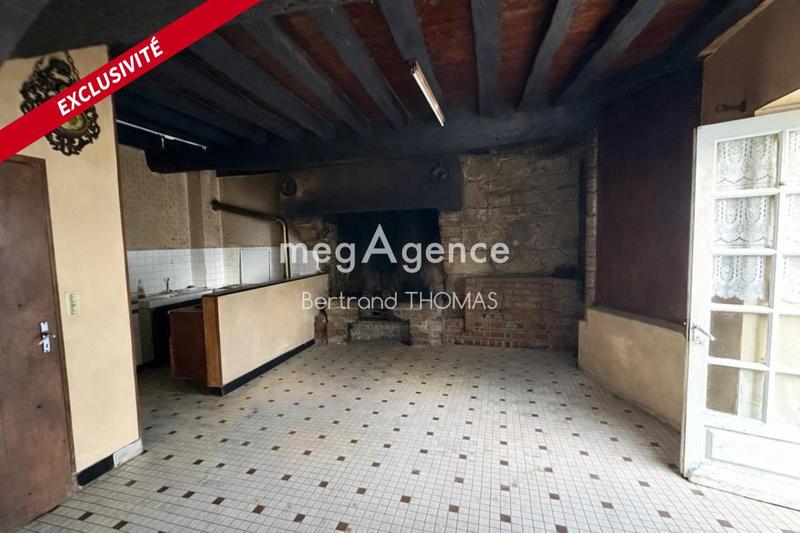 Maison ancienne - 130 m² - 3 pièces