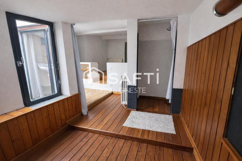 Maison - 192 m² - 9 pièces