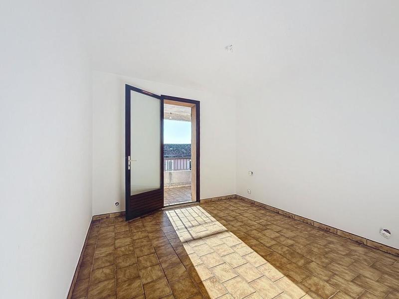 Appartement - 120 m² - 5 pièces