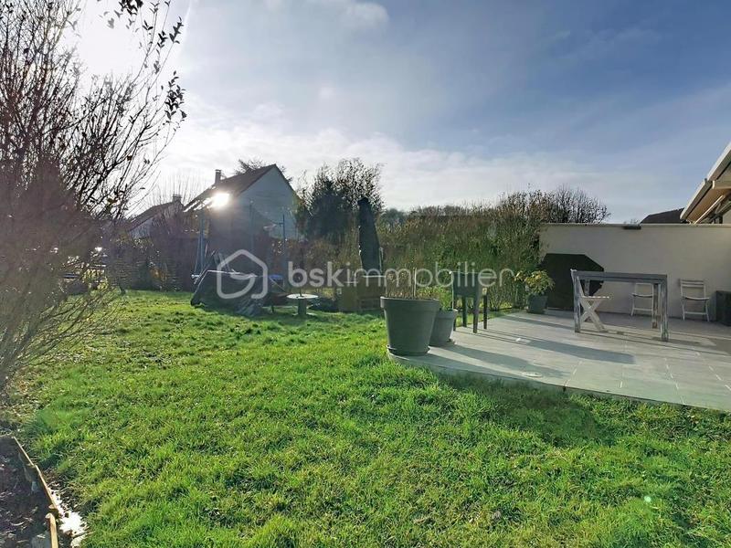 Maison de ville - 100 m² - 5 pièces