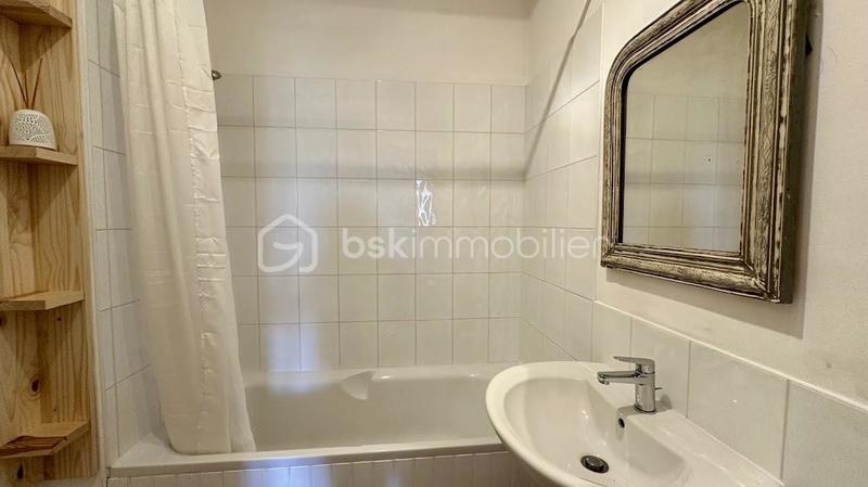 Maison de village - 87 m² - 4 pièces