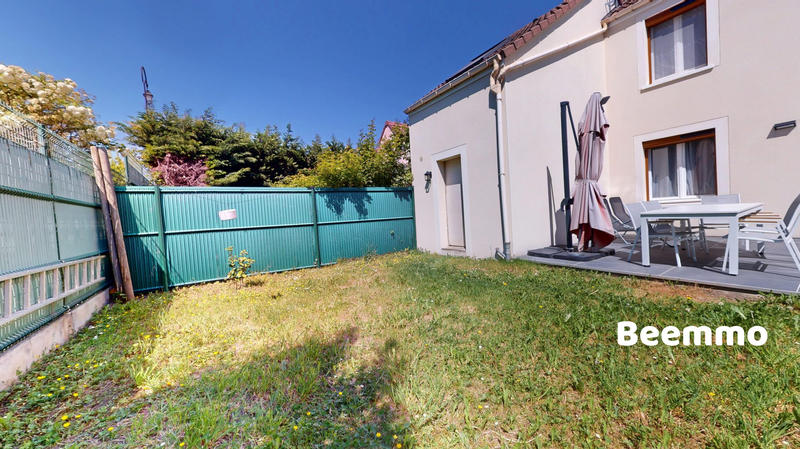 Maison - 91 m² - 5 pièces