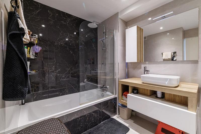 Appartement - 104 m² - 4 pièces