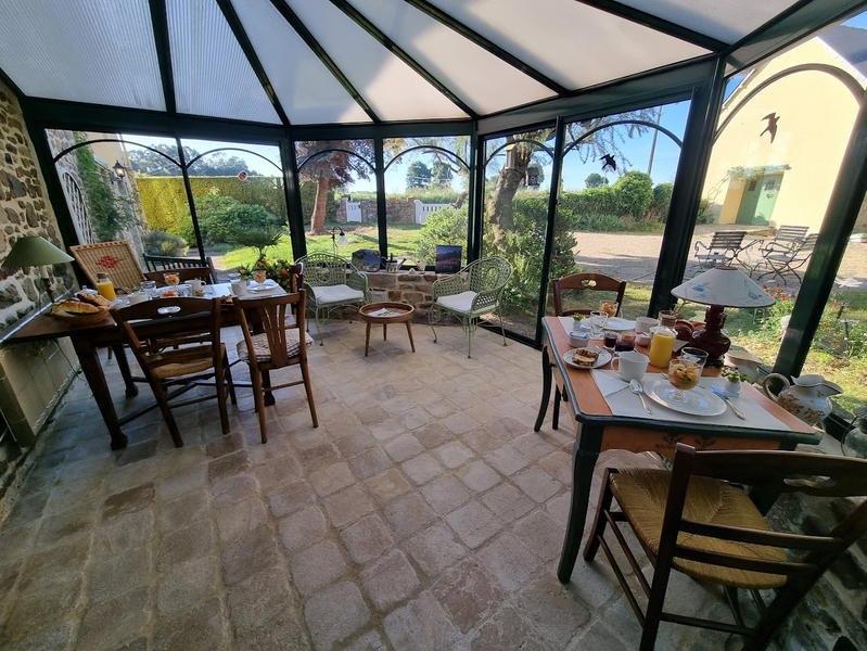 Maison - 212 m² - 7 pièces