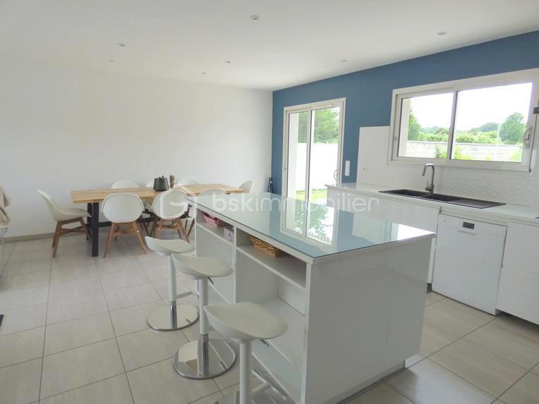 Maison - 110 m² - 5 pièces