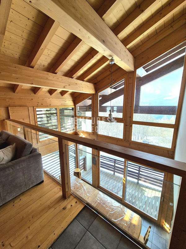 Châlet - 137 m² - 8 pièces