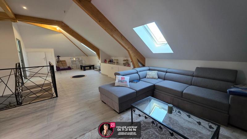 Maison - 364 m² - 9 pièces