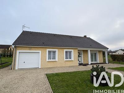 Maison - 86 m² - 4 pièces