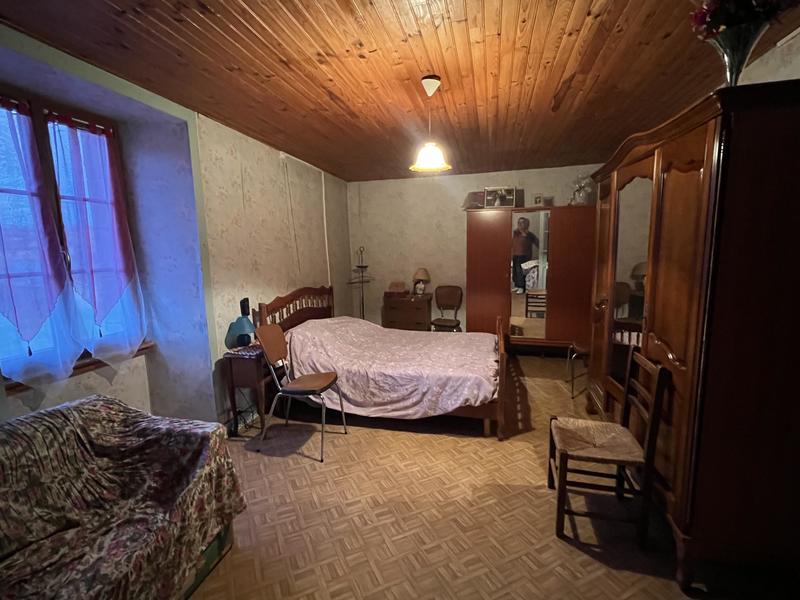 Maison - 97 m² - 4 pièces